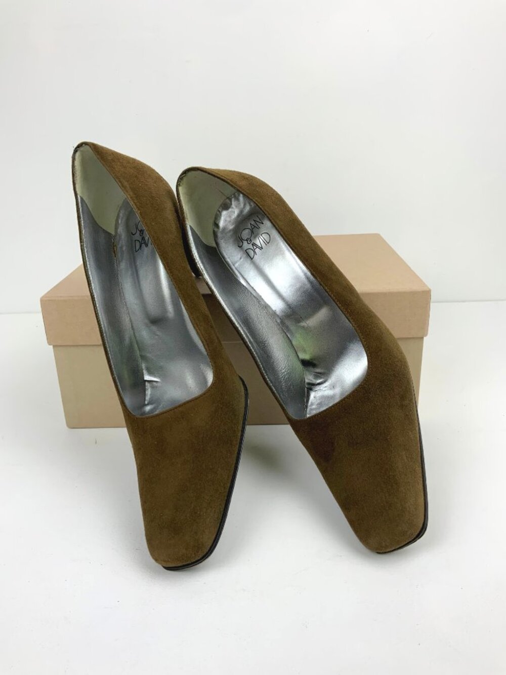 Vintage Joan & David Square-Toe Pumps Olive Green Suede Leather Sz 9.5 M - Picture 9 of 16